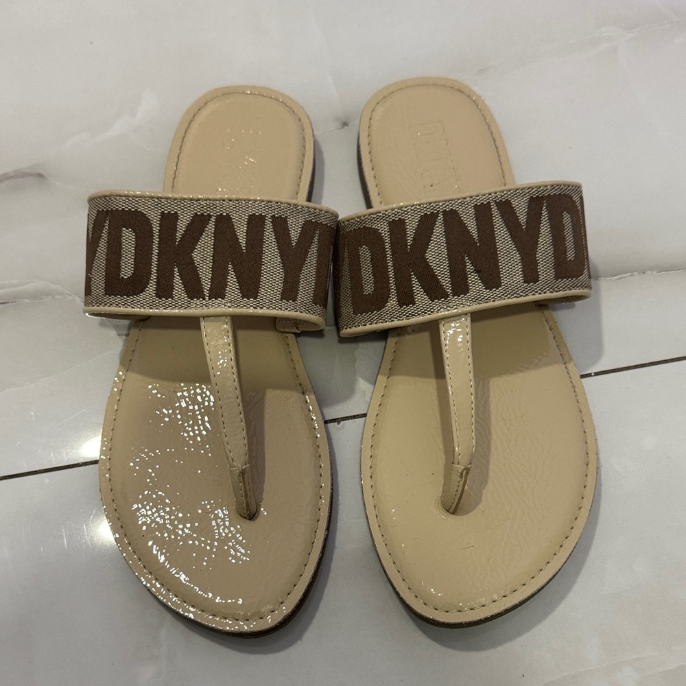 DKNY Logo Sandals